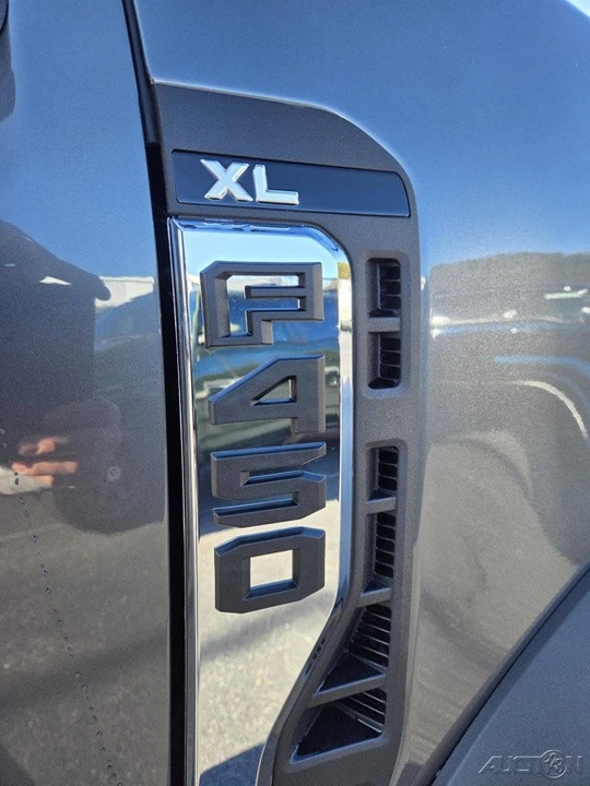 2026 Ford Super Duty 5th Gen - Image 5 of 21