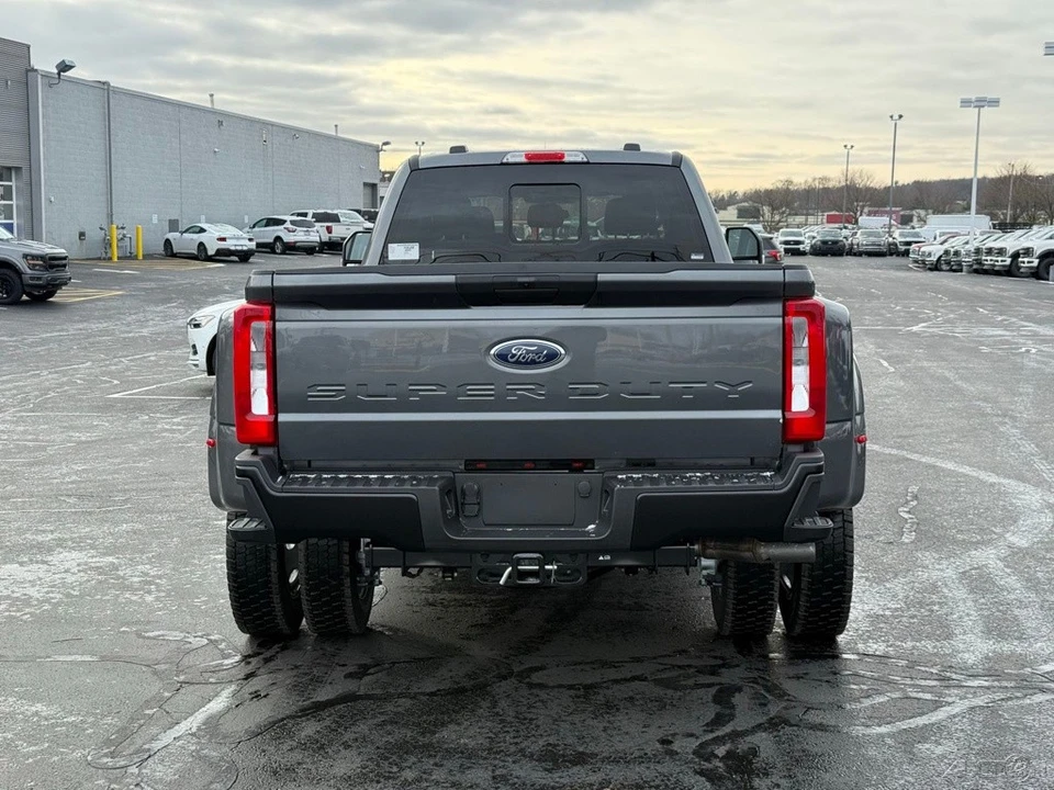 2026 Ford Super Duty 5th Gen - Image 5 of 12