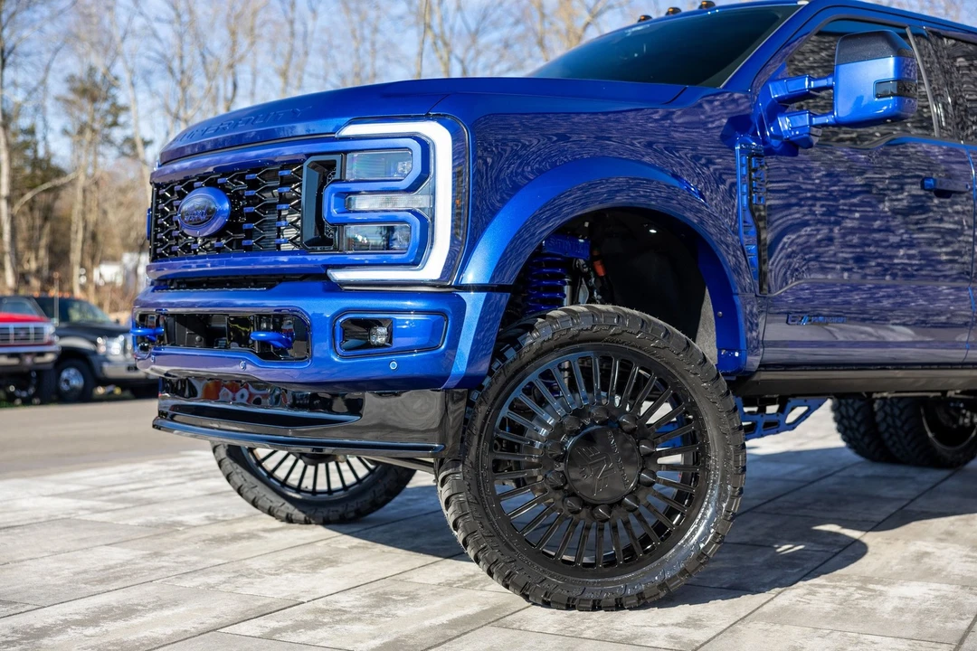 2026 Ford Super Duty 5th Gen - Image 2 of 21