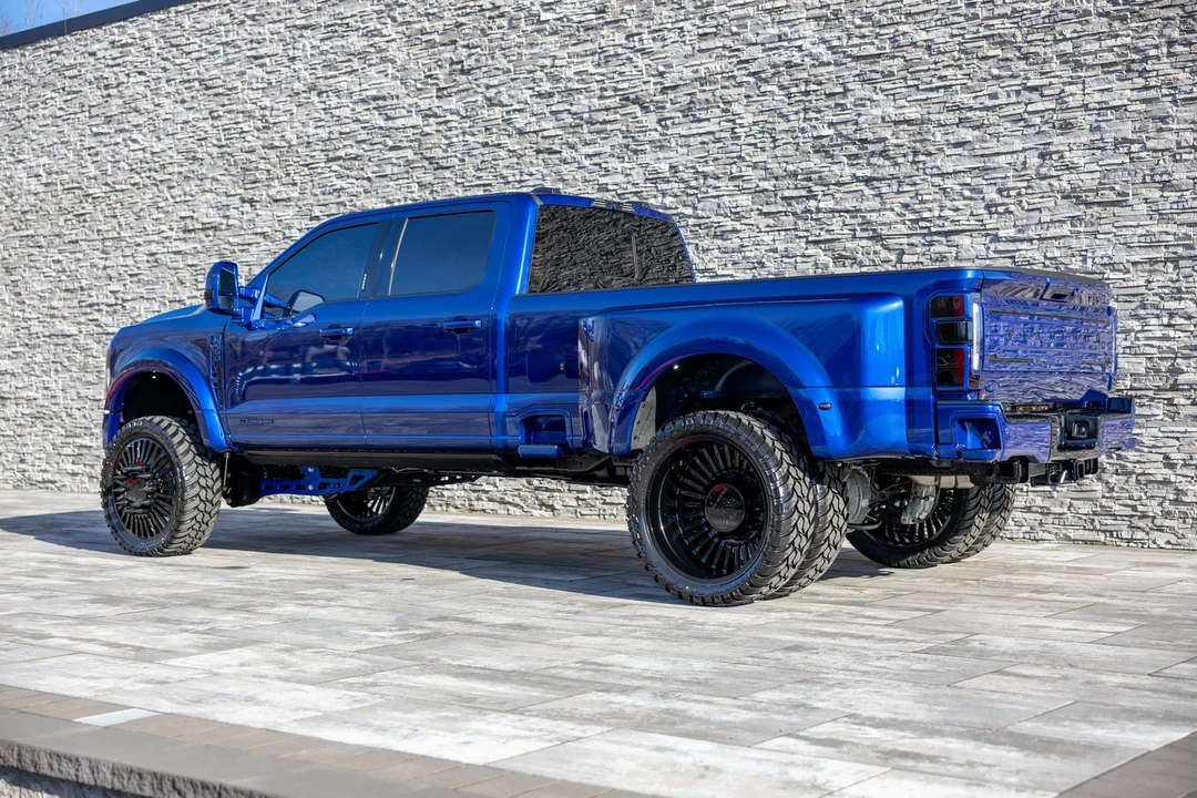 2026 Ford Super Duty 5th Gen - Image 13 of 21