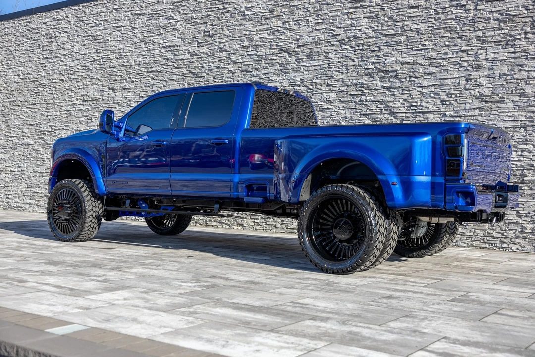 2026 Ford Super Duty 5th Gen - Image 11 of 21