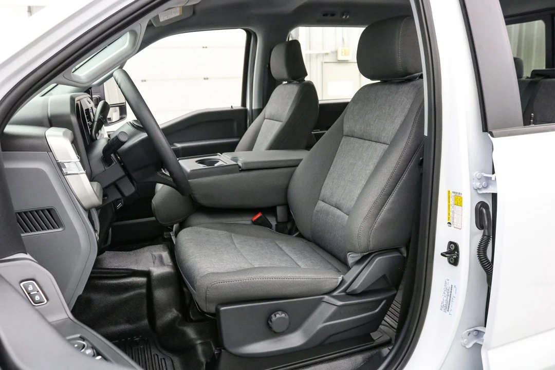 2026 Ford Super Duty 5th Gen - Image 13 of 21