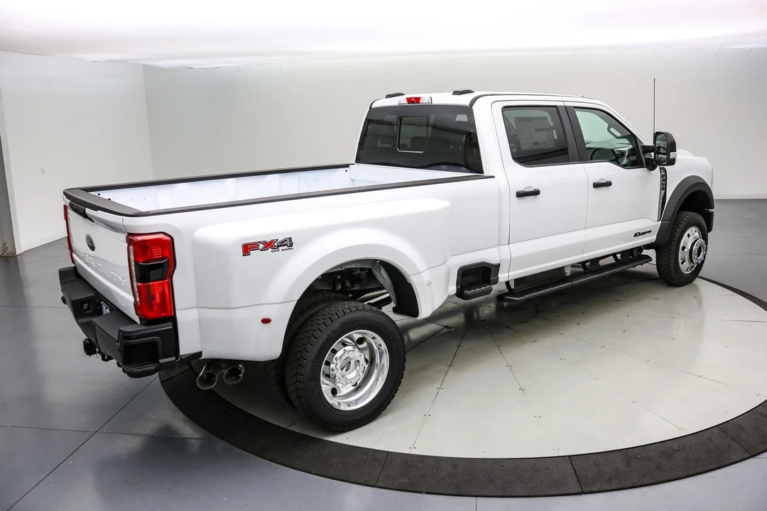 2026 Ford Super Duty 5th Gen - Image 5 of 21