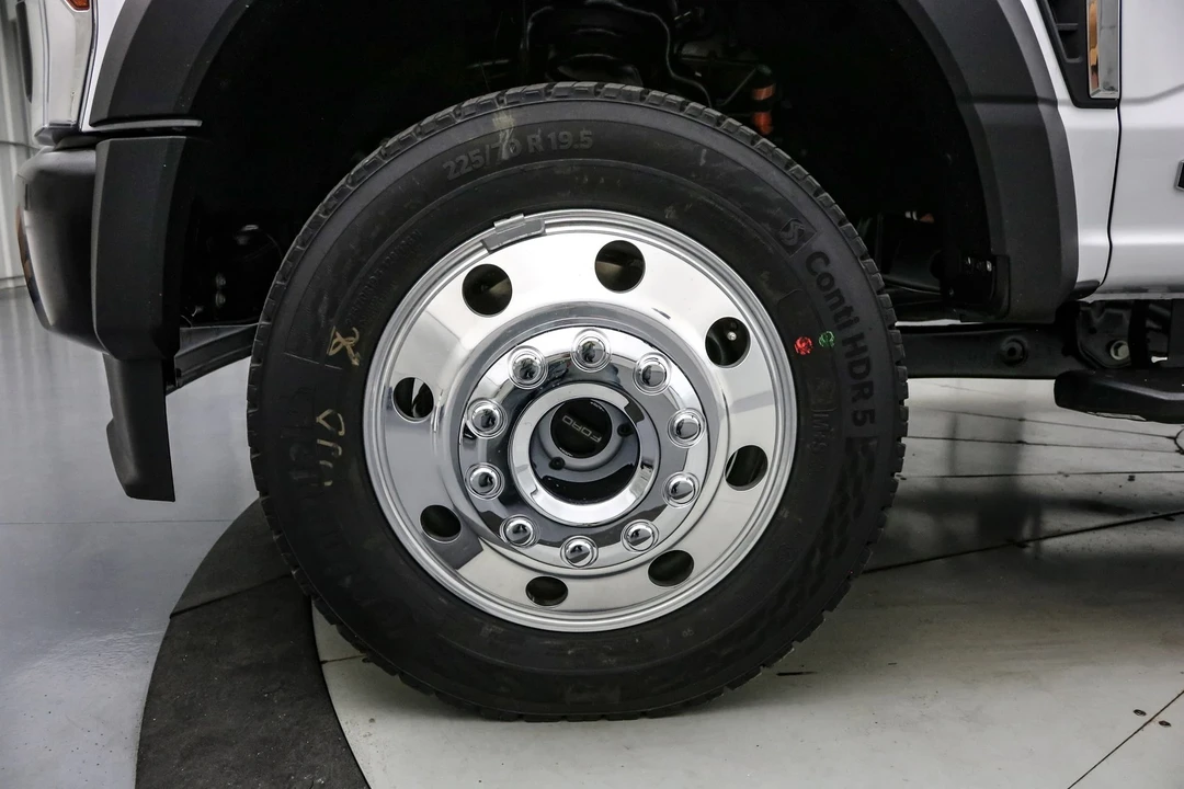 2026 Ford Super Duty 5th Gen - Image 12 of 21