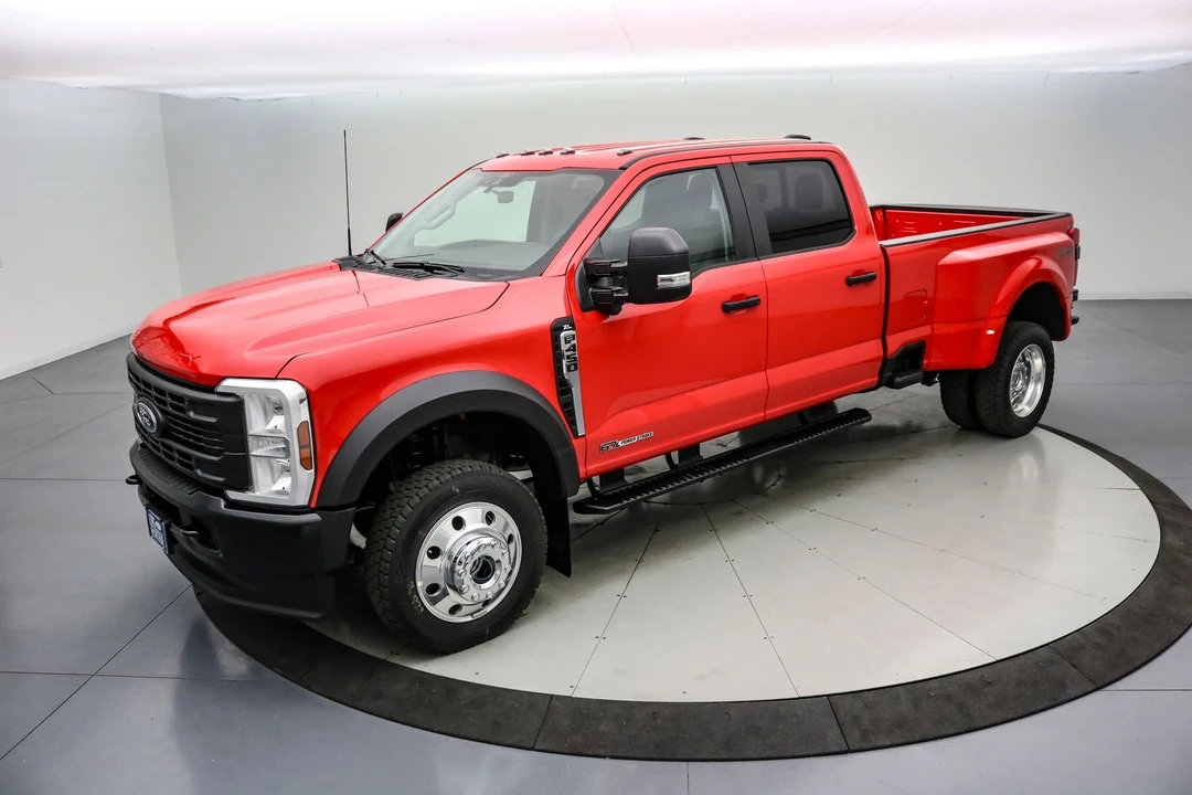 2026 Ford Super Duty 5th Gen - Image 10 of 21