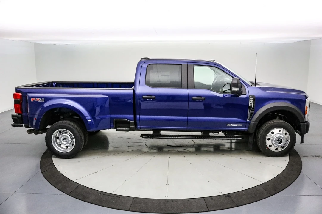 2026 Ford Super Duty 5th Gen - Image 4 of 21