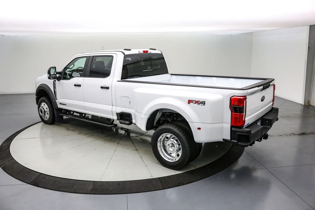2026 Ford Super Duty 5th Gen - Image 8 of 21