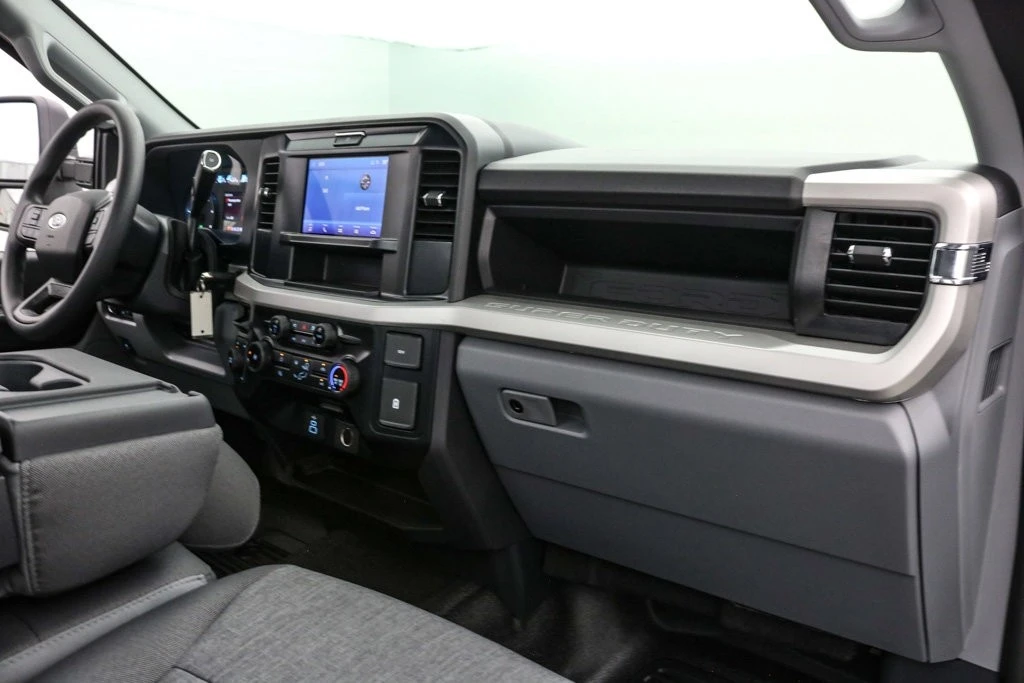 2026 Ford Super Duty 5th Gen - Image 21 of 21