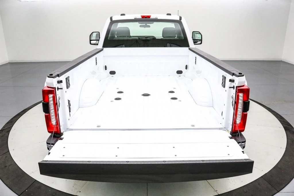 2026 Ford Super Duty 5th Gen - Image 7 of 21