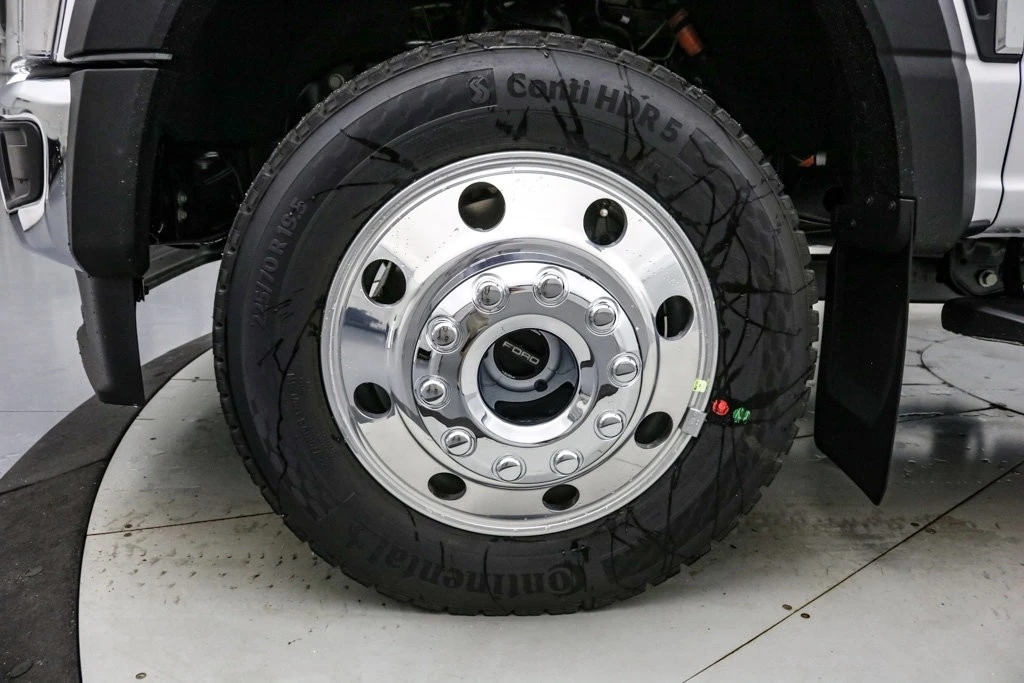 2026 Ford Super Duty 5th Gen - Image 12 of 21