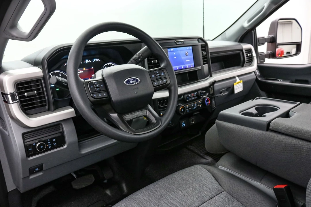 2026 Ford Super Duty 5th Gen - Image 14 of 21