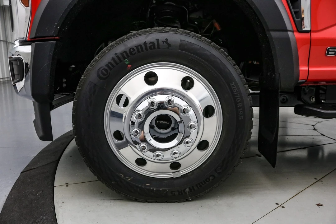 2026 Ford Super Duty 5th Gen - Image 12 of 21