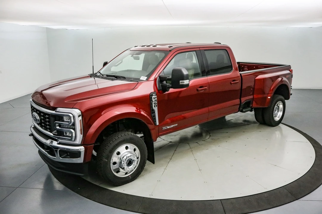 2026 Ford Super Duty 5th Gen - Image 10 of 21