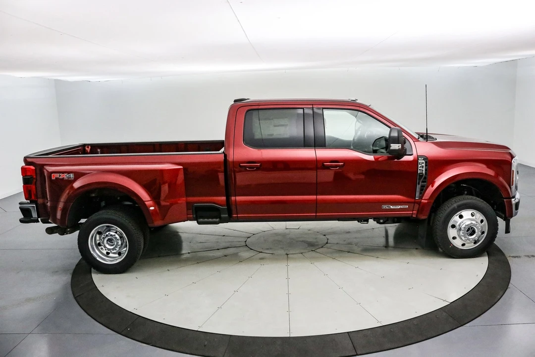2026 Ford Super Duty 5th Gen - Image 4 of 21