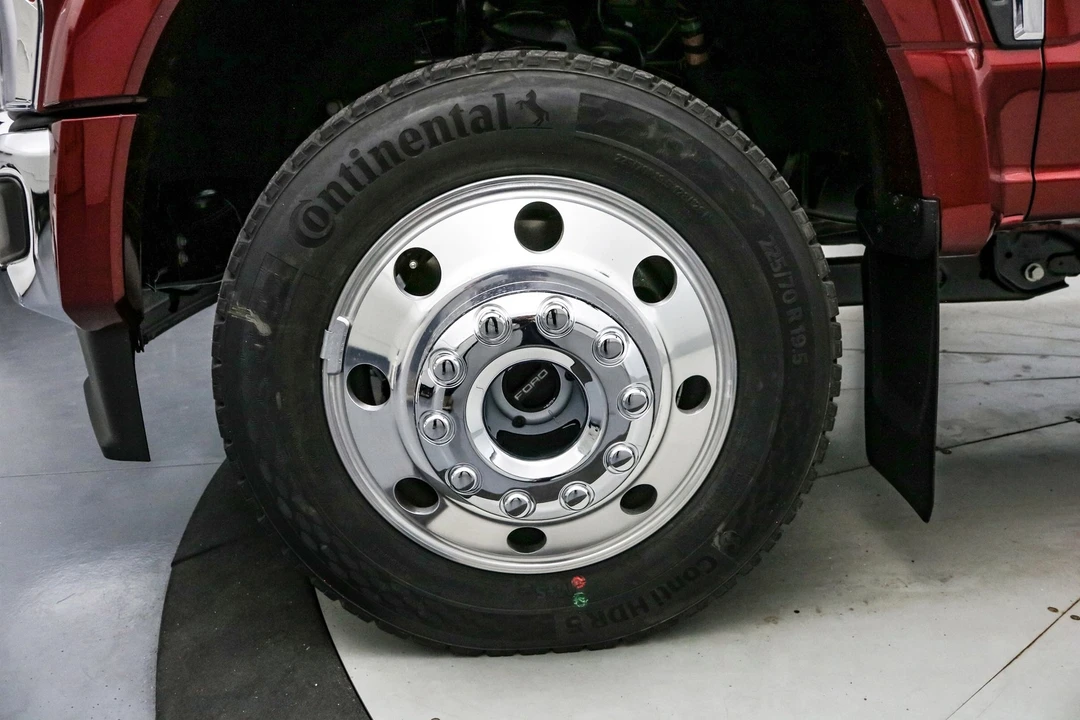 2026 Ford Super Duty 5th Gen - Image 12 of 21