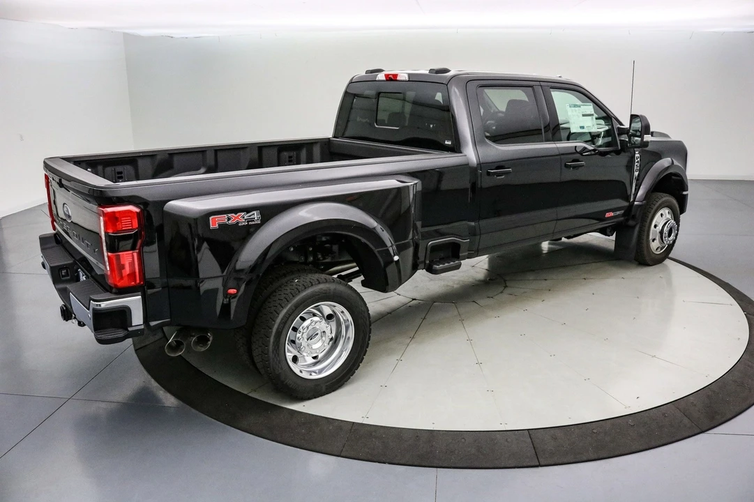 2026 Ford Super Duty 5th Gen - Image 5 of 21