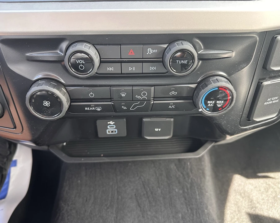 2026 Ford Super Duty 5th Gen - Image 18 of 22