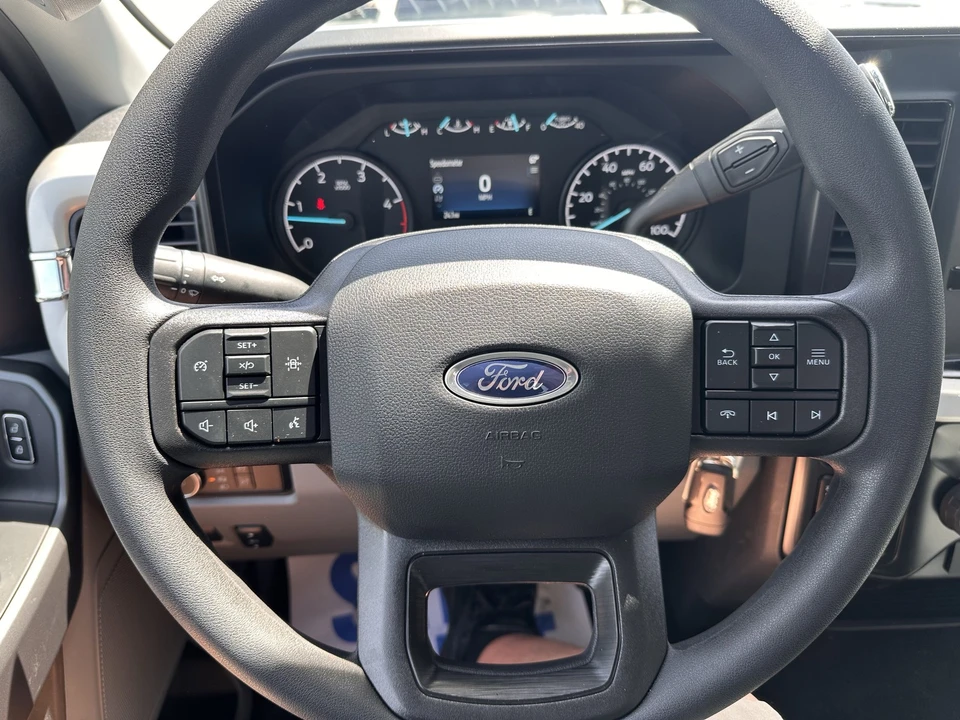 2026 Ford Super Duty 5th Gen - Image 13 of 23