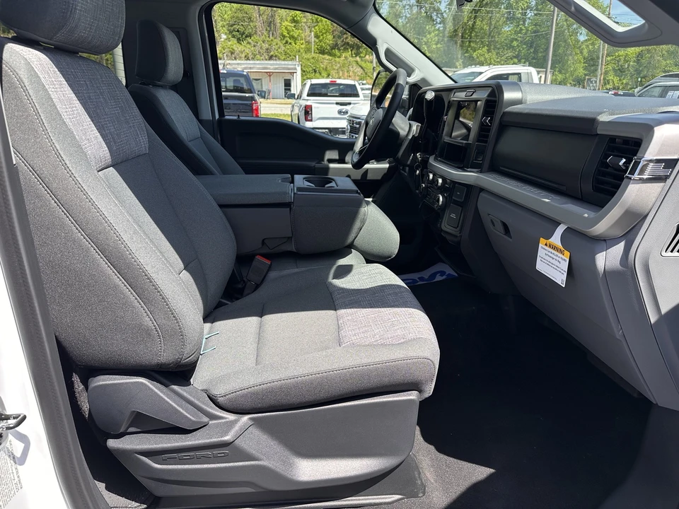 2026 Ford Super Duty 5th Gen - Image 9 of 23