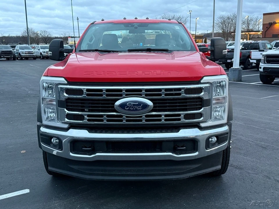 2026 Ford Super Duty 5th Gen - Image 10 of 12