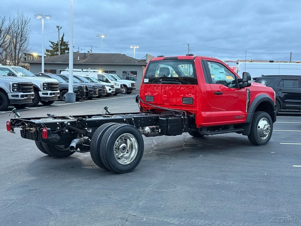2026 Ford Super Duty 5th Gen - Image 6 of 12