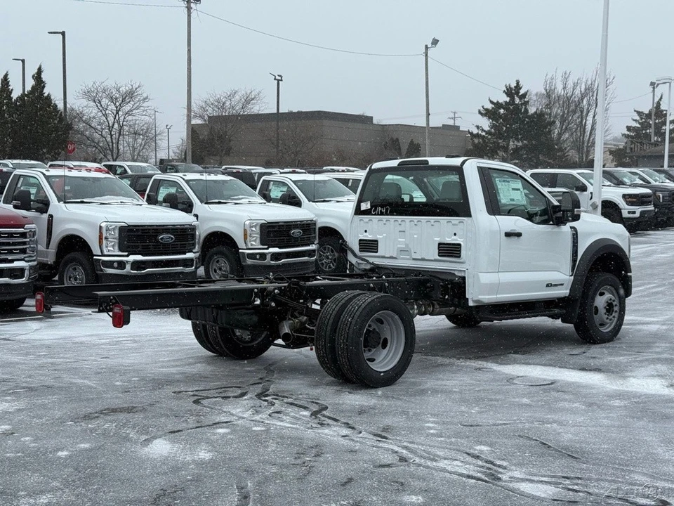 2026 Ford Super Duty 5th Gen - Image 6 of 24