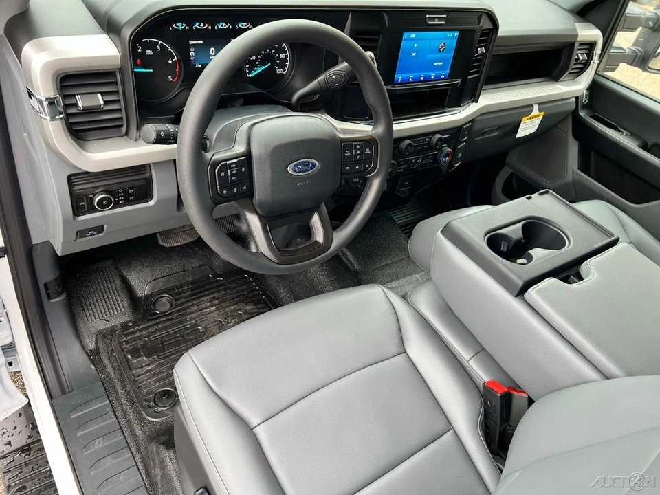 2026 Ford Super Duty 5th Gen - Image 14 of 24