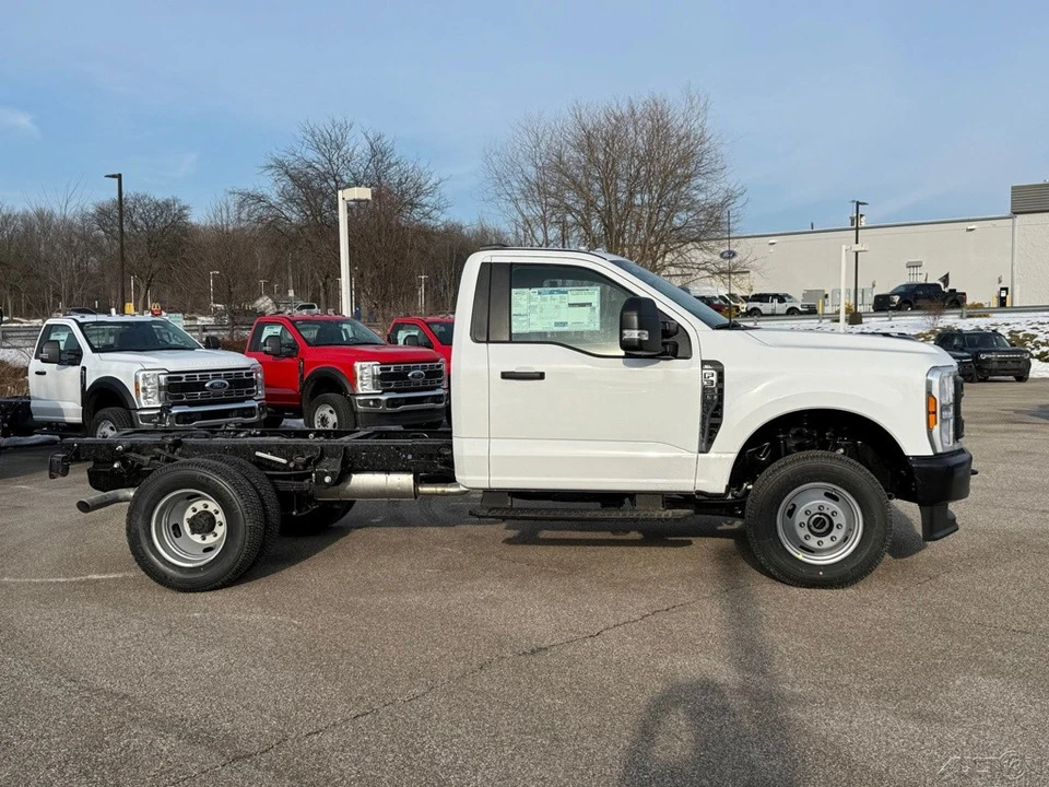 2026 Ford Super Duty 5th Gen - Image 7 of 24