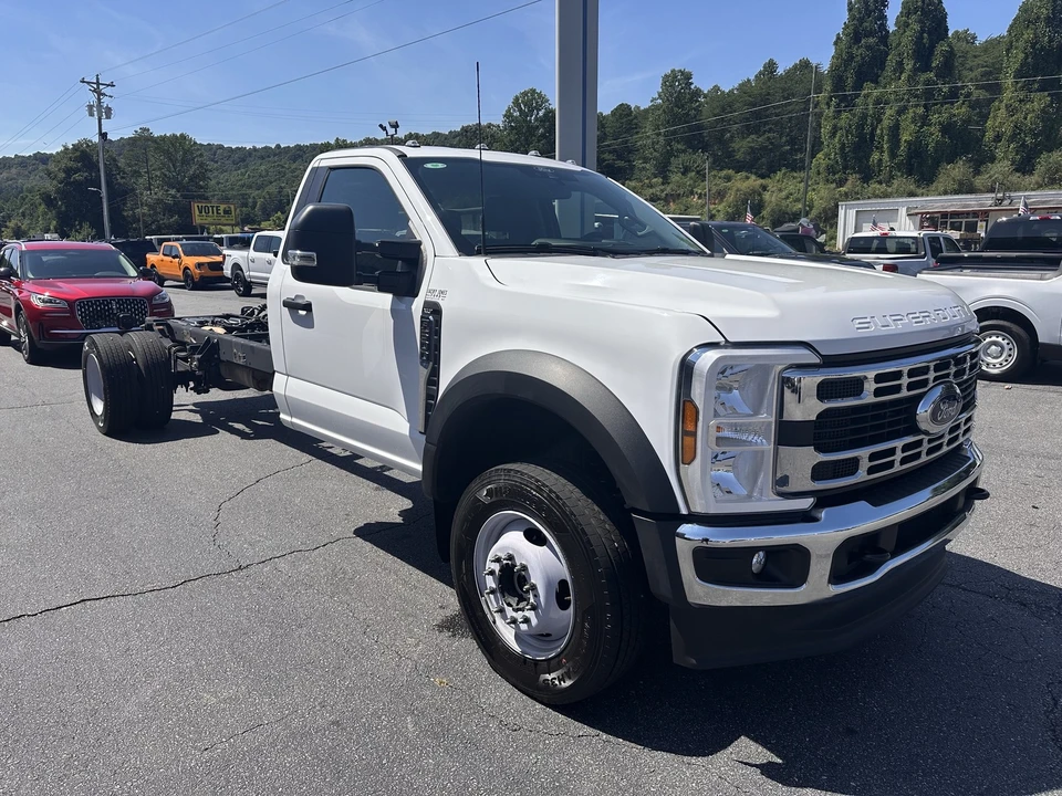 2026 Ford Super Duty 5th Gen - Image 4 of 21