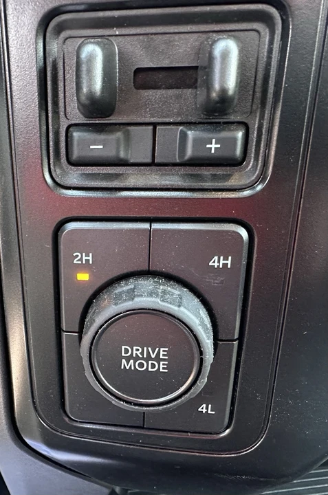 2026 Ford Super Duty 5th Gen - Image 17 of 21