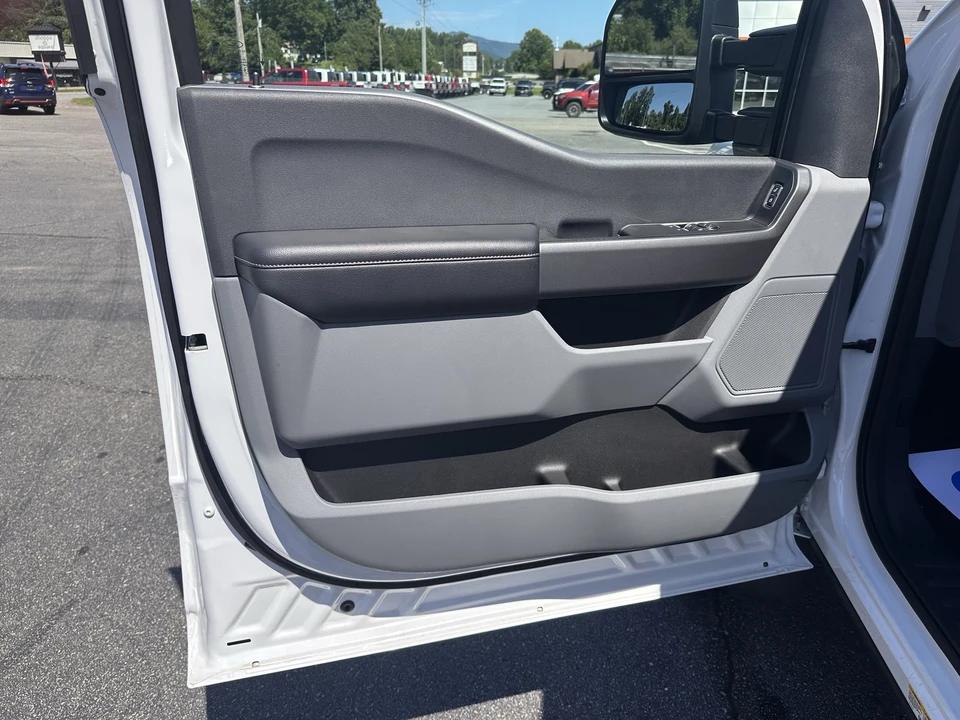 2026 Ford Super Duty 5th Gen - Image 7 of 21