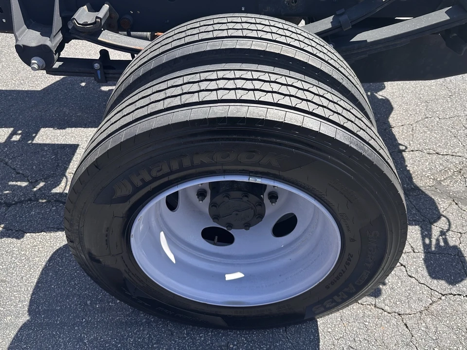 2026 Ford Super Duty 5th Gen - Image 20 of 21