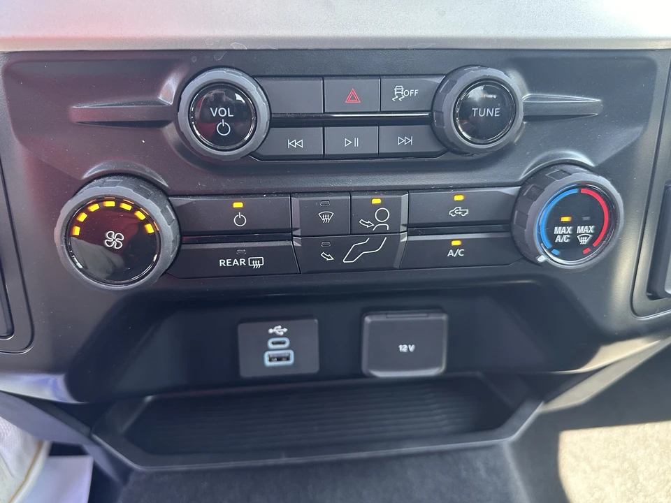 2026 Ford Super Duty 5th Gen - Image 18 of 21
