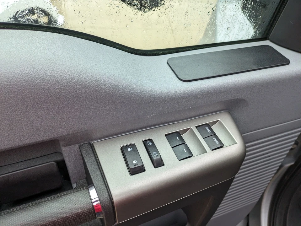 2026 Ford Super Duty 5th Gen - Image 17 of 21