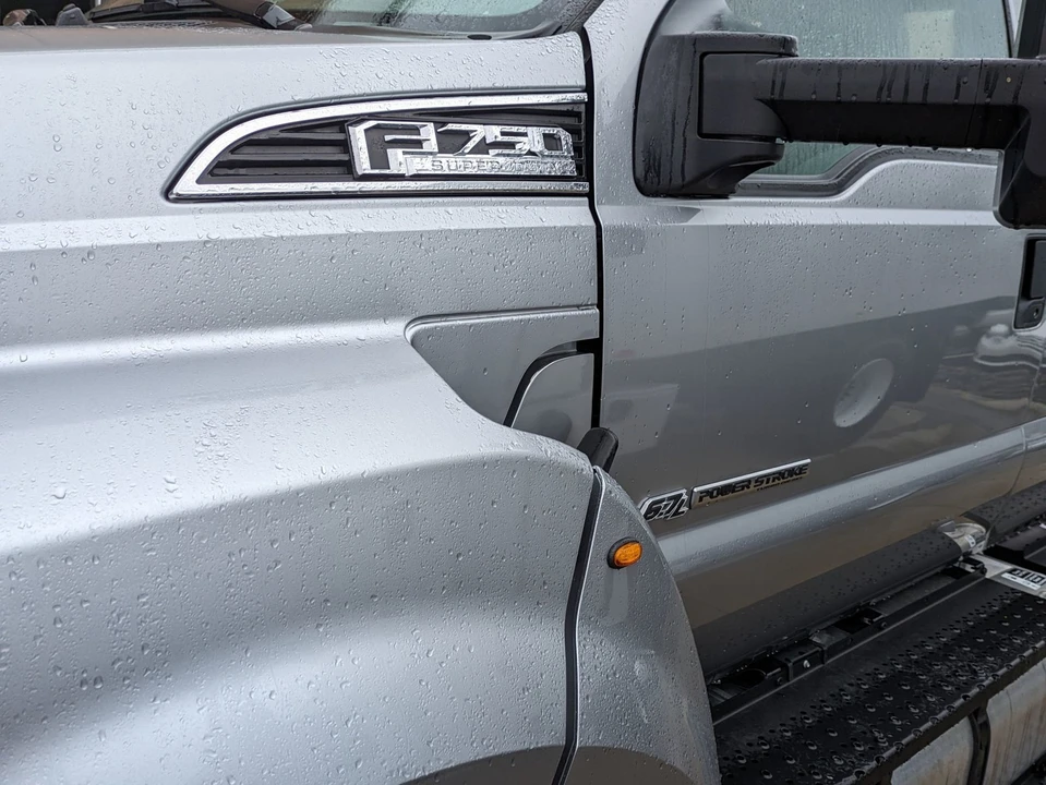2026 Ford Super Duty 5th Gen - Image 11 of 12
