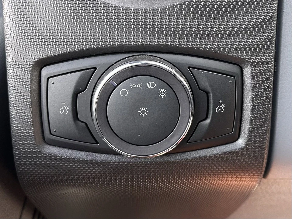 2026 Ford Super Duty 5th Gen - Image 16 of 25