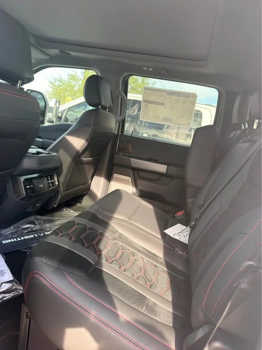 2026 Ford Super Duty 5th Gen - Image 14 of 15