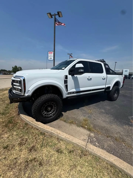 2026 Ford Super Duty 5th Gen - Image 3 of 15