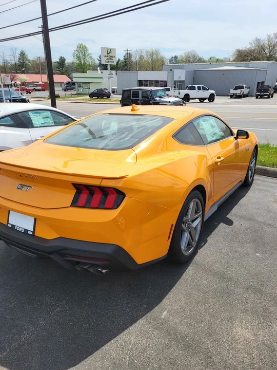 2026 Ford GT - Image 9 of 12