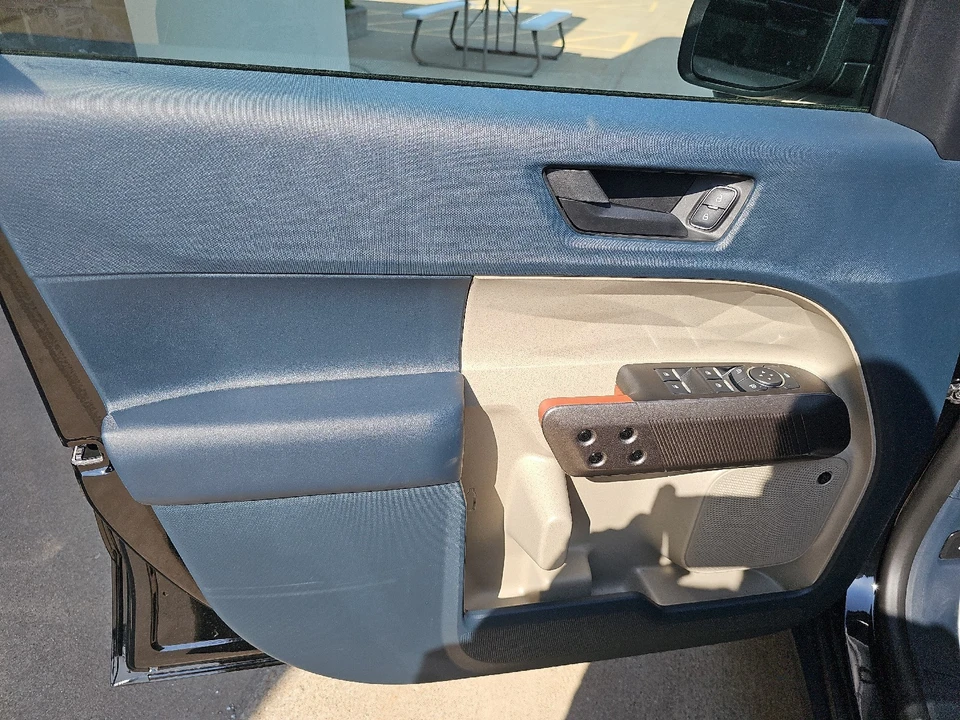 2026 Ford Maverick - Image 18 of 25