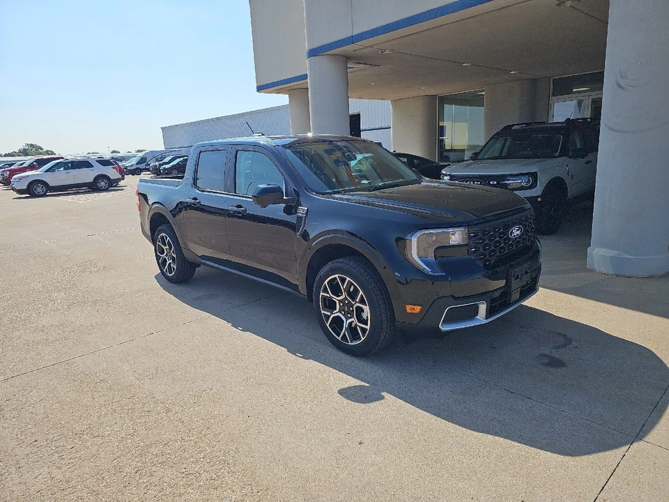 2026 Ford Maverick - Image 2 of 25