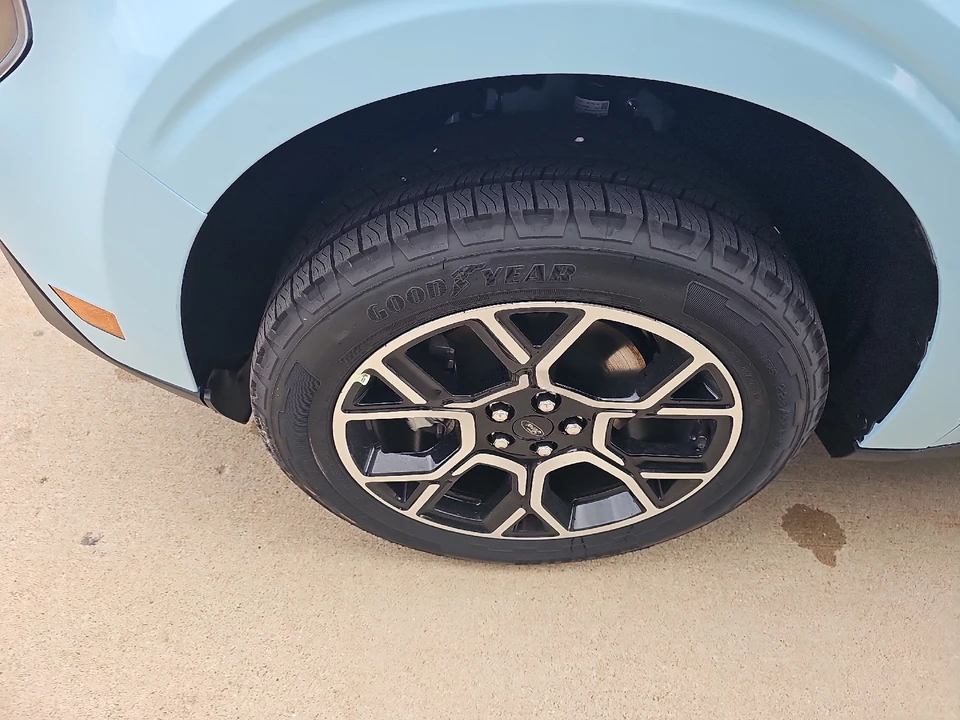 2026 Ford Maverick - Image 15 of 24