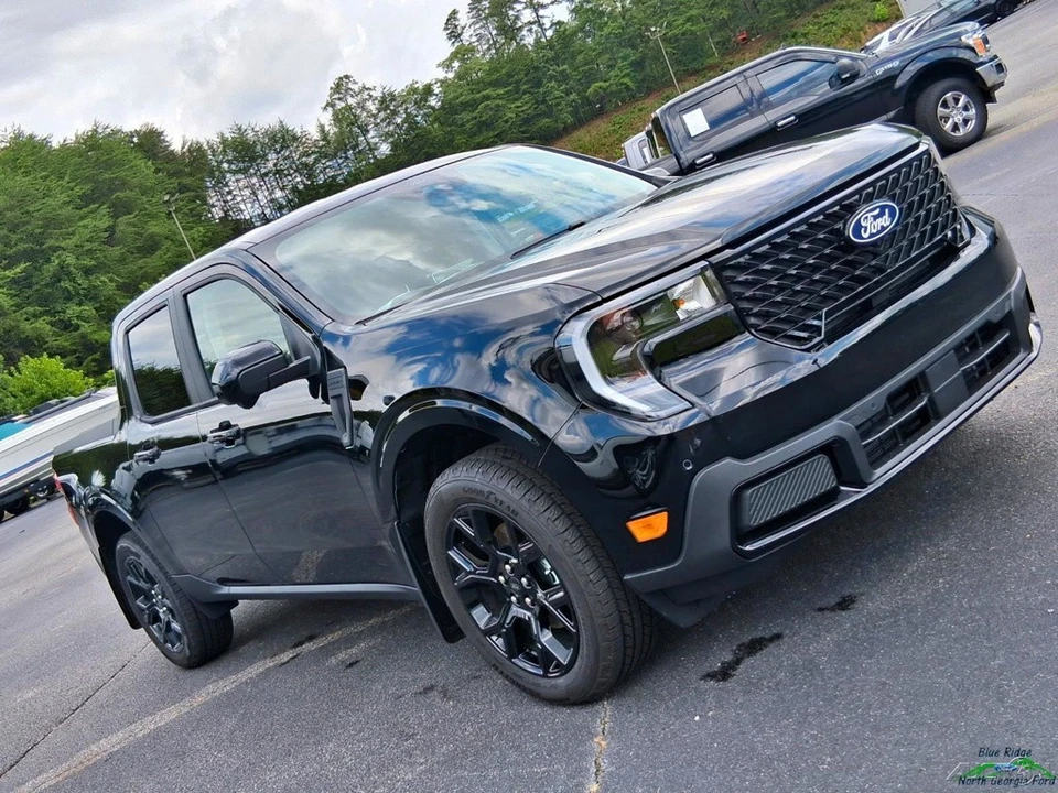 2026 Ford Maverick - Image 23 of 24