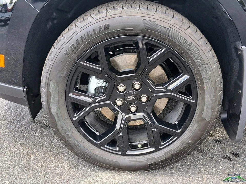 2026 Ford Maverick - Image 9 of 24