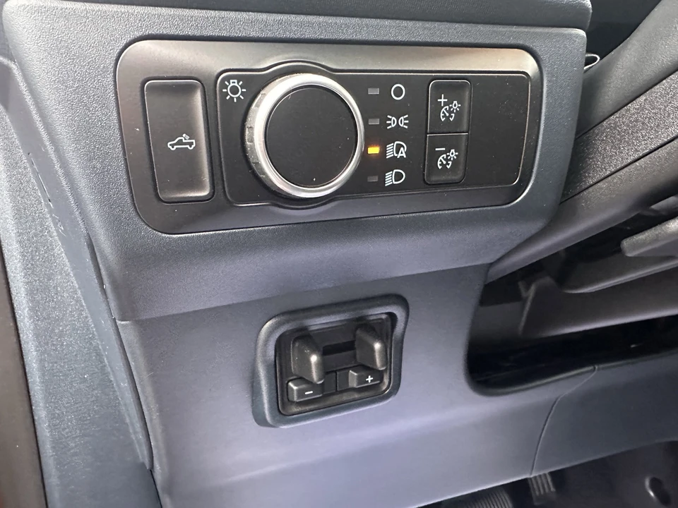 2026 Ford Maverick - Image 19 of 21