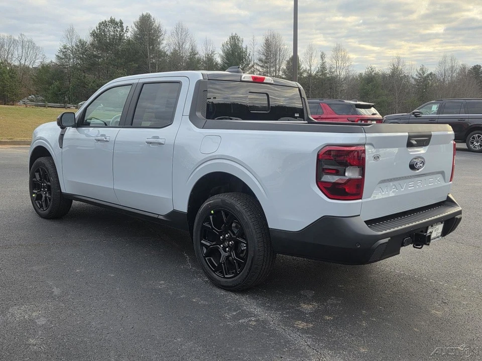 2026 Ford Maverick - Image 14 of 19