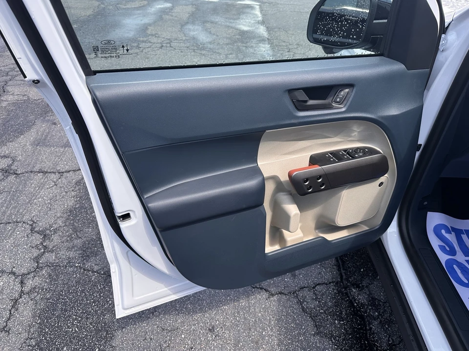 2026 Ford Maverick - Image 10 of 30