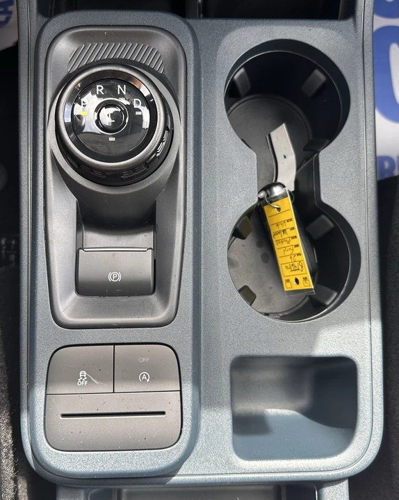 2026 Ford Maverick - Image 28 of 30