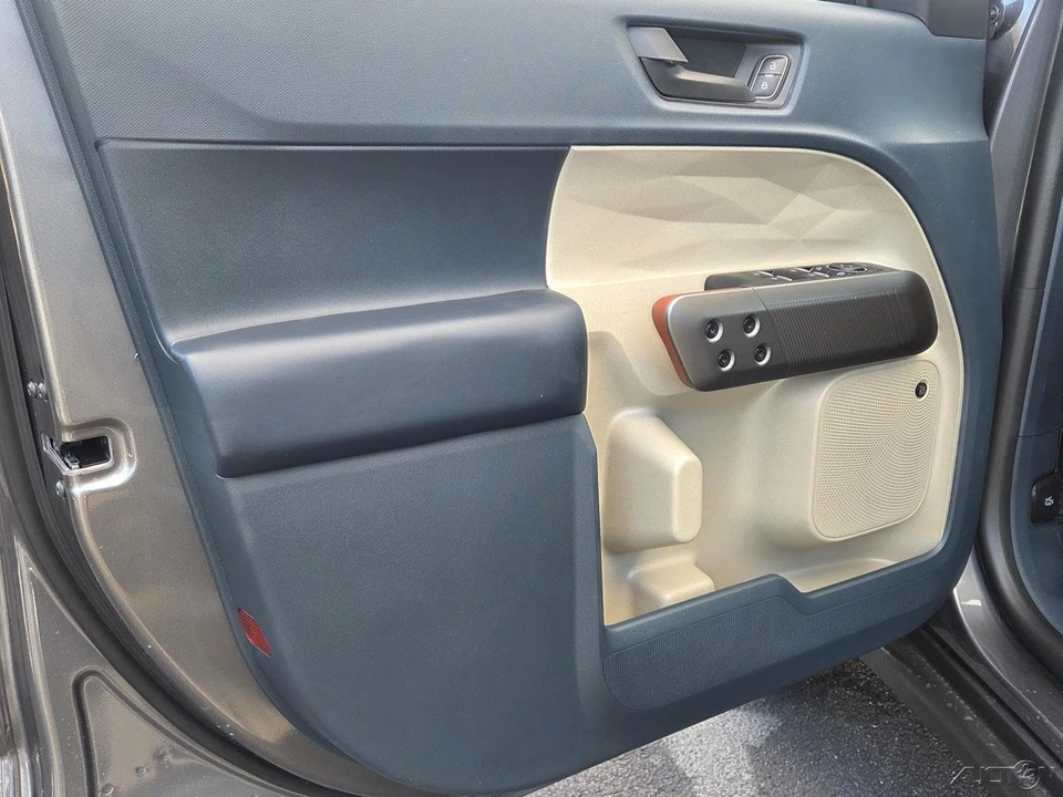 2026 Ford Maverick - Image 6 of 21