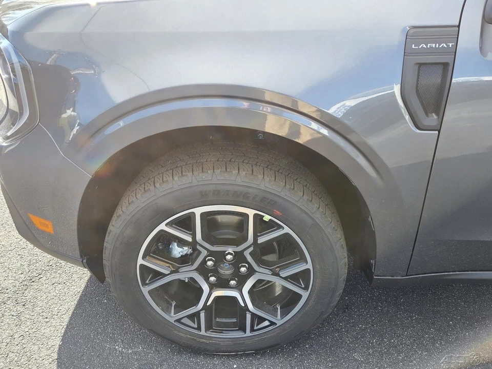 2026 Ford Maverick - Image 10 of 21